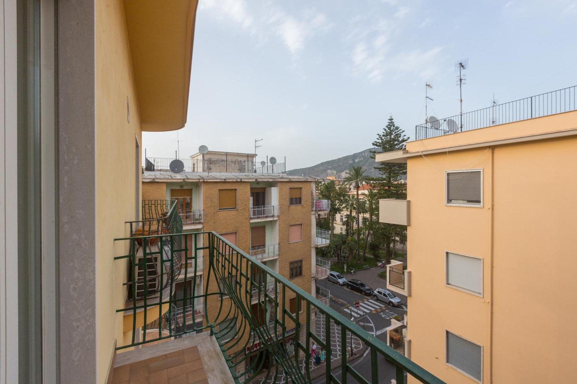 Ferienwohnung Attico Maria Pia Sant'Agnello Exterior foto